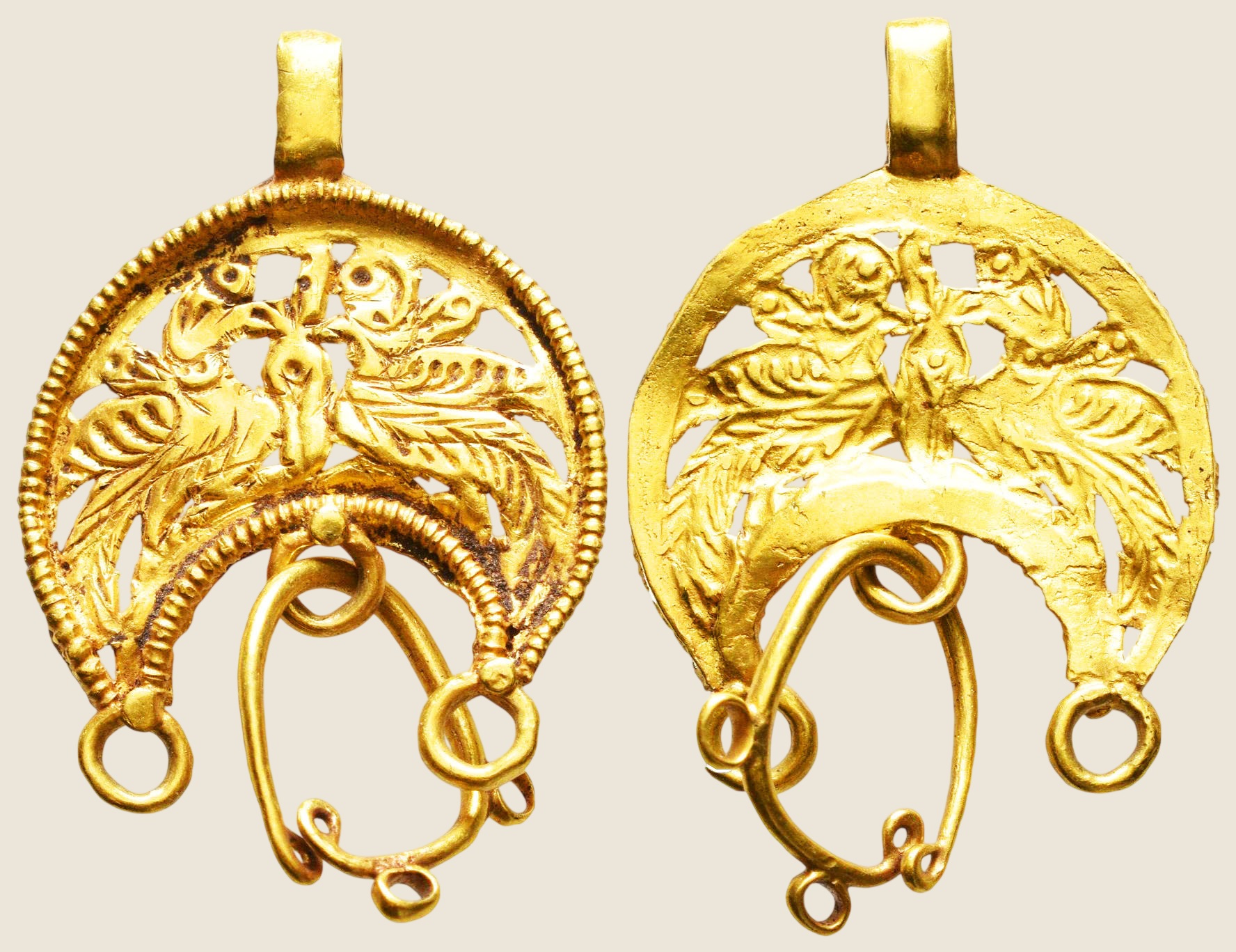 Early Byzantine Gold Crescent Earring with Birds